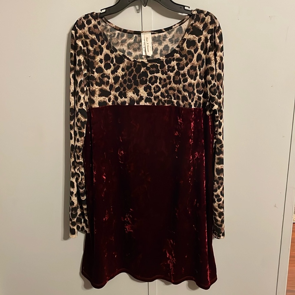 Women’s Top